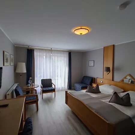 Отель Zum Maerchenwald 3*