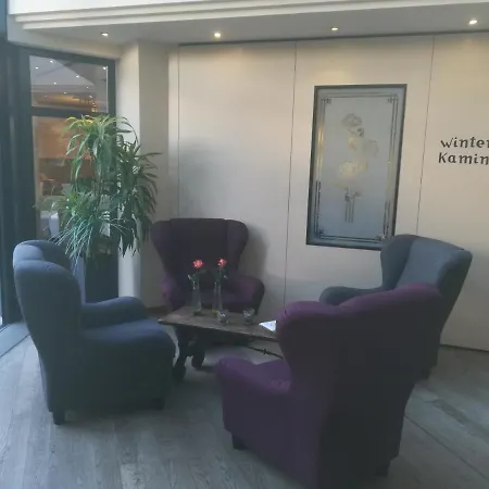 Zum Maerchenwald Отель 3*